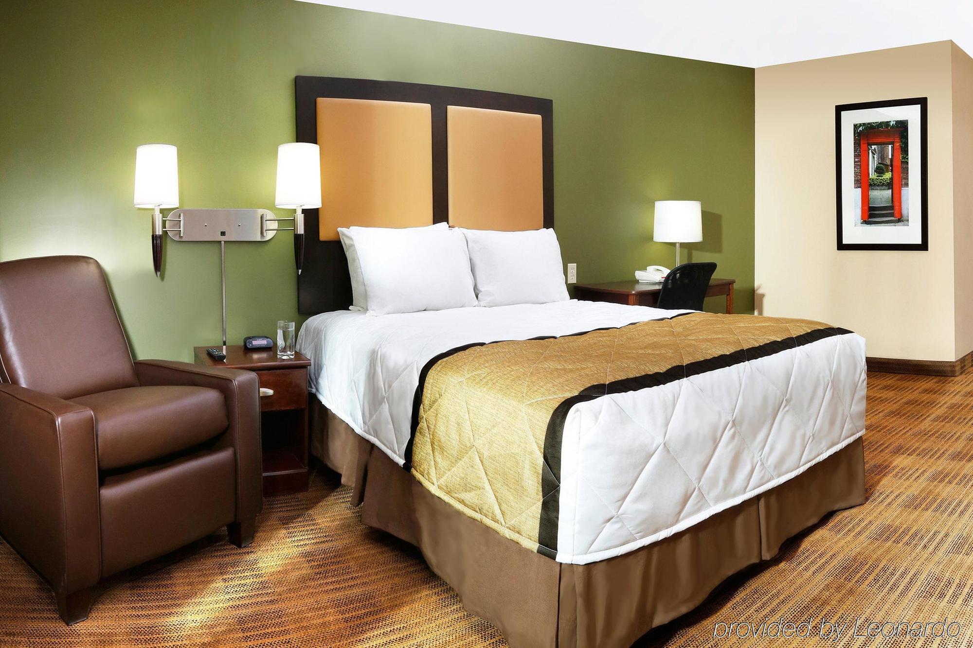 เอ็กซ์เทนด์ สเตย์ อเมริกา ร็อกฟอร์ด I 90 Hotel ร็อคฟอร์ด ภายนอก รูปภาพ