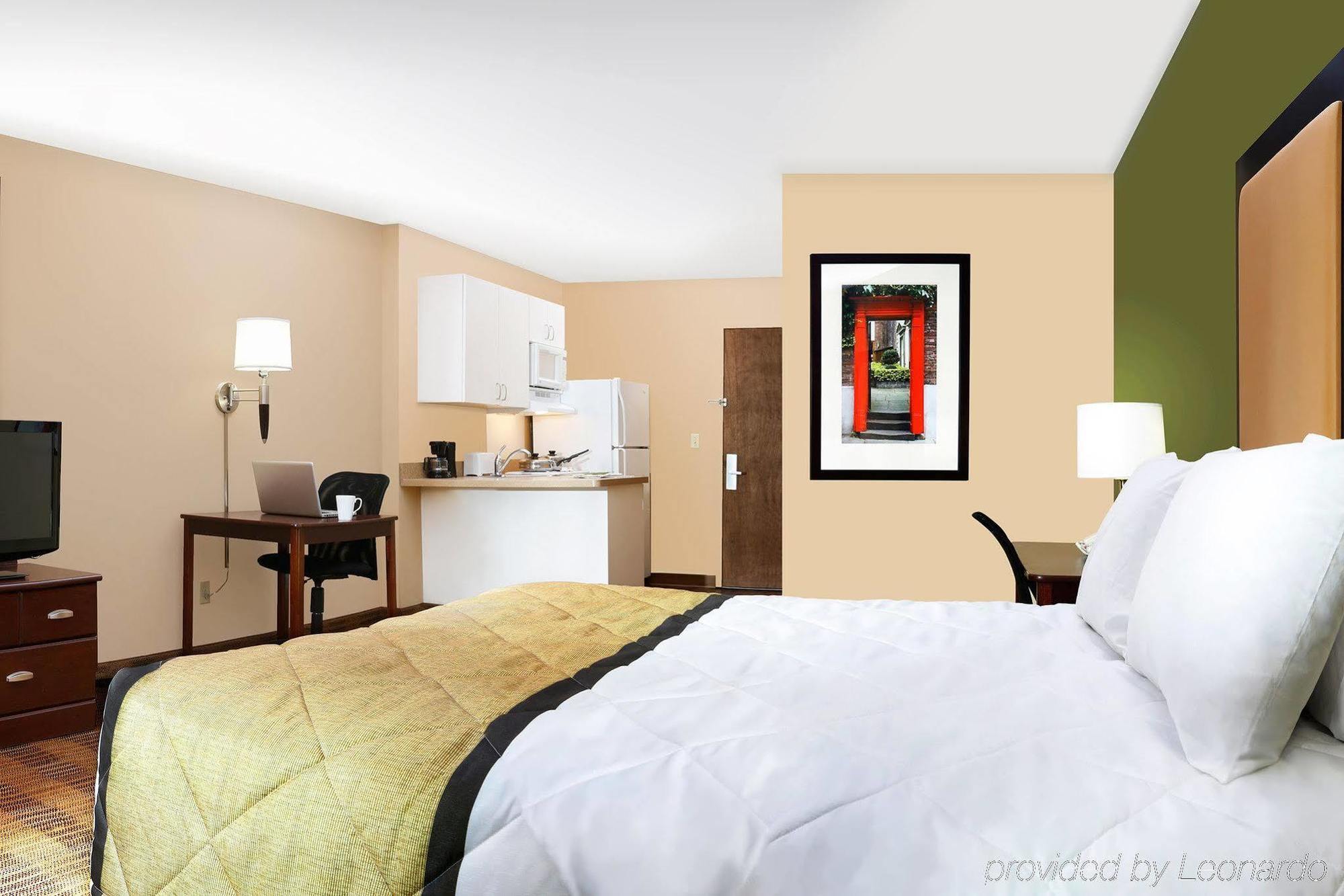 เอ็กซ์เทนด์ สเตย์ อเมริกา ร็อกฟอร์ด I 90 Hotel ร็อคฟอร์ด ภายนอก รูปภาพ